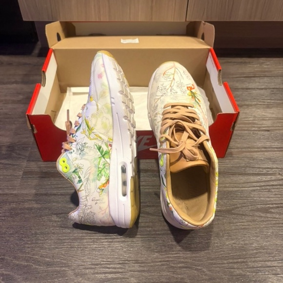 [NIKE] AIR MAX 1 ULTRA LIB QS SNEAKERS - Picture 1 of 7
